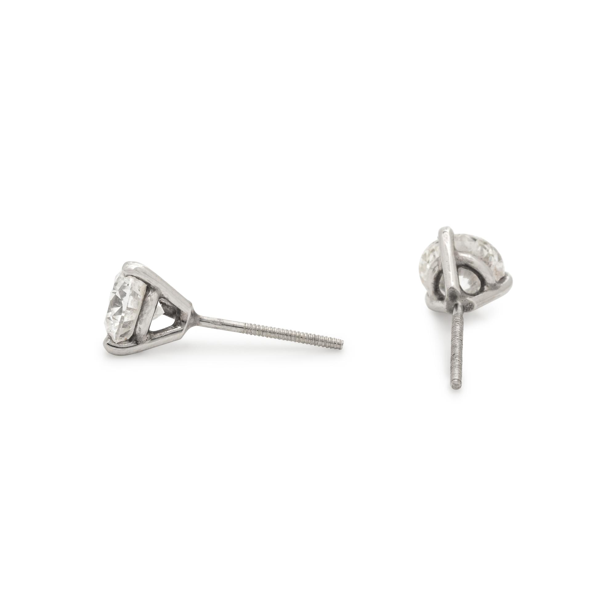 DIAMOND STUD EARRINGS