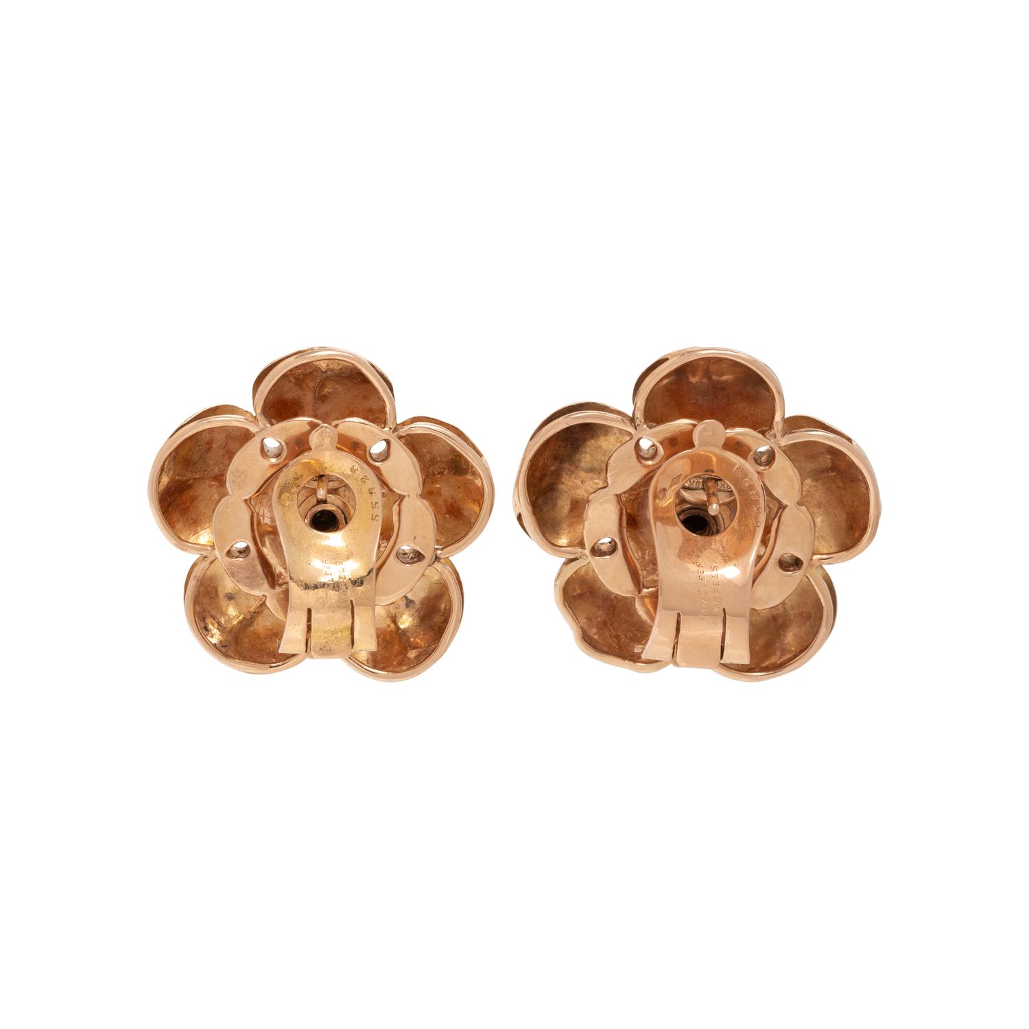 VAN CLEEF & ARPELS, YELLOW GOLD AND DIAMOND FLOWER EARCLIPS
