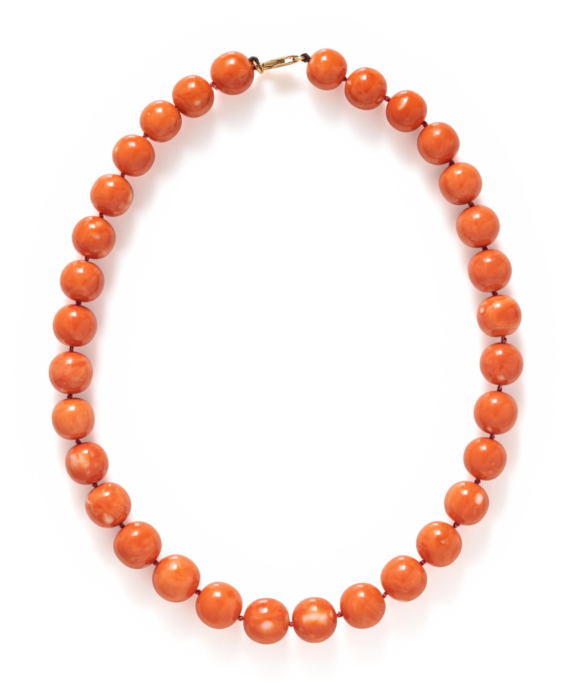 YELLOW GOLD AND CORAL BEAD SUITE