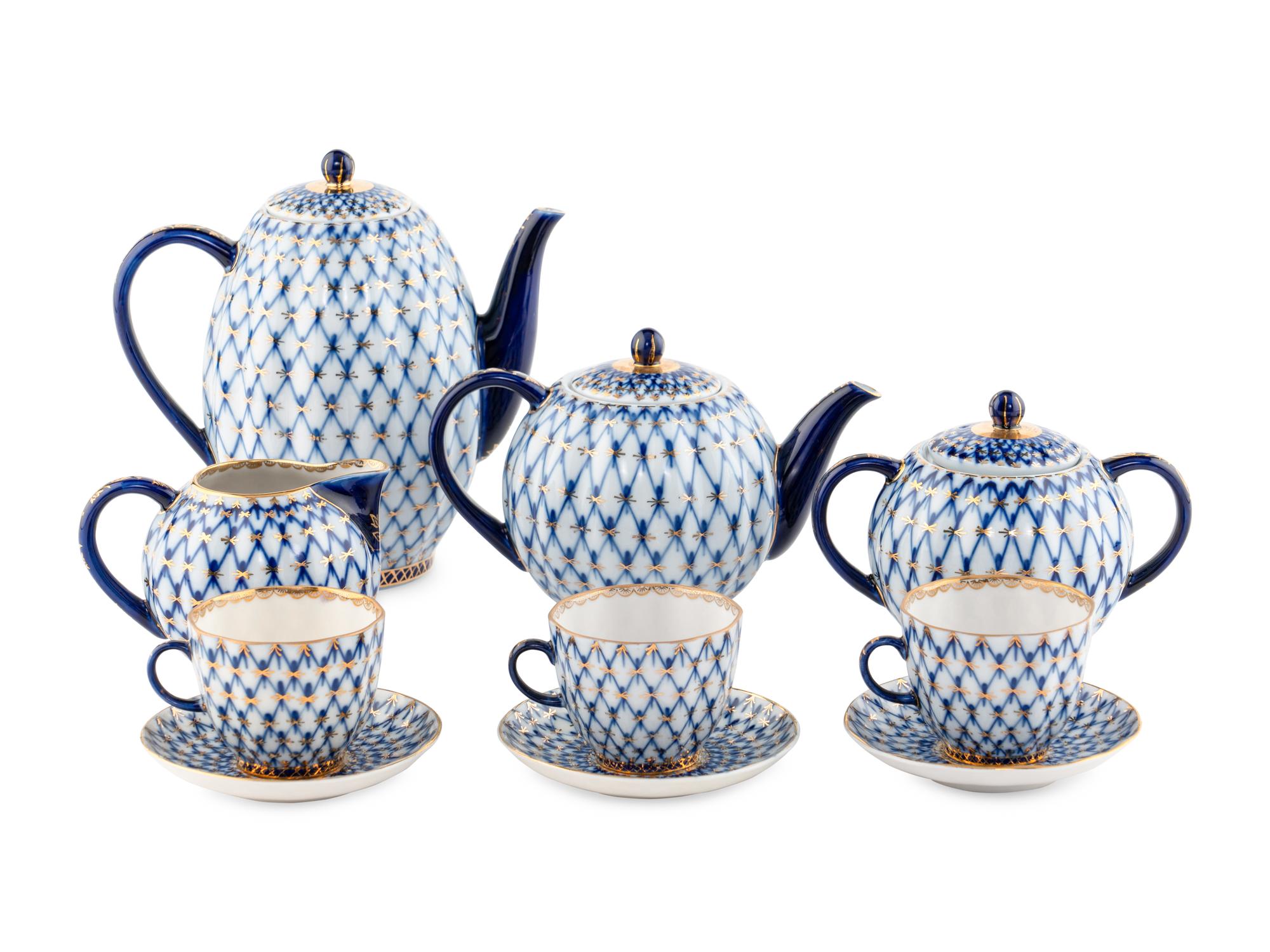 A Lomonosov Porcelain Tea and Coffee Service