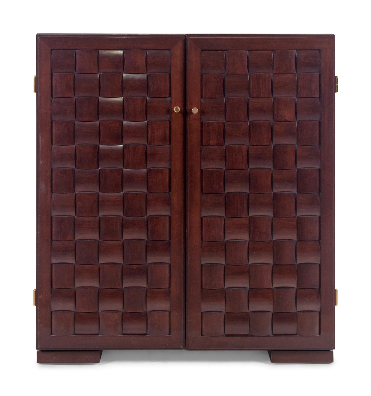 An Entourage L.A. Buenos Aires Cabinet