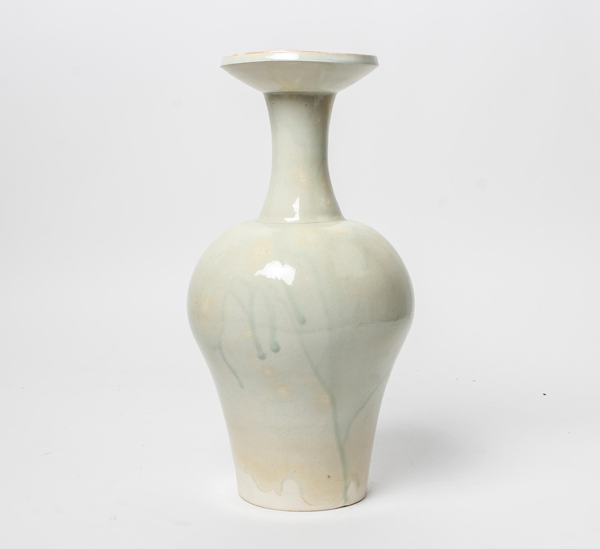 A Japanese Porcelain Vase, Soei Obiya Height 13 1/2 inches. — 1983