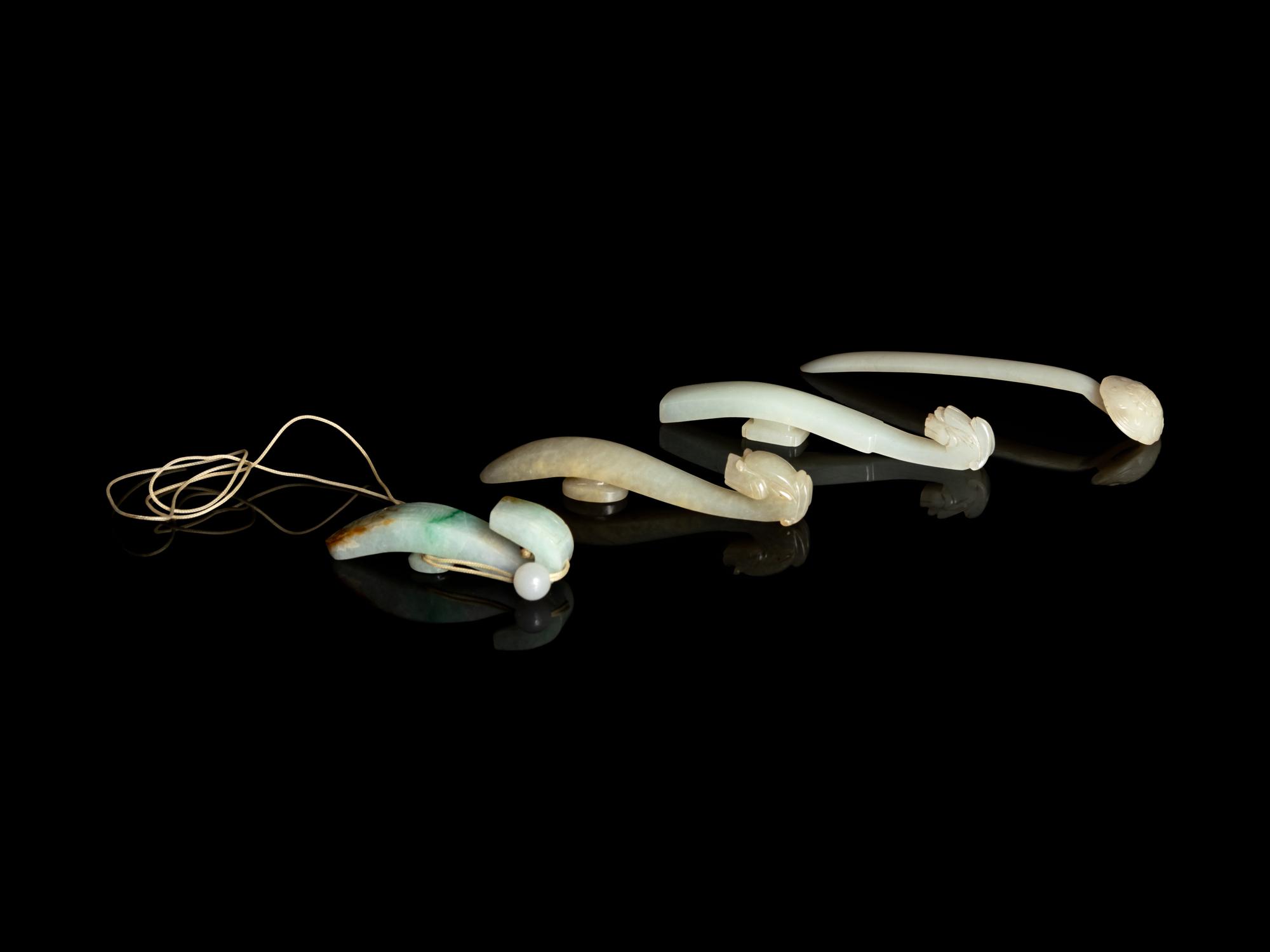 Four Chinese Jade and Jadeite Jewelry