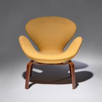 Early Swan chair, model 4325 Denmark, 1958
