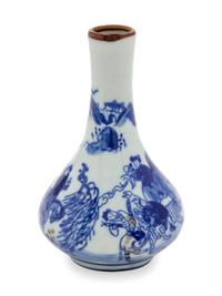 A Chinese Porcelain Bud Vase