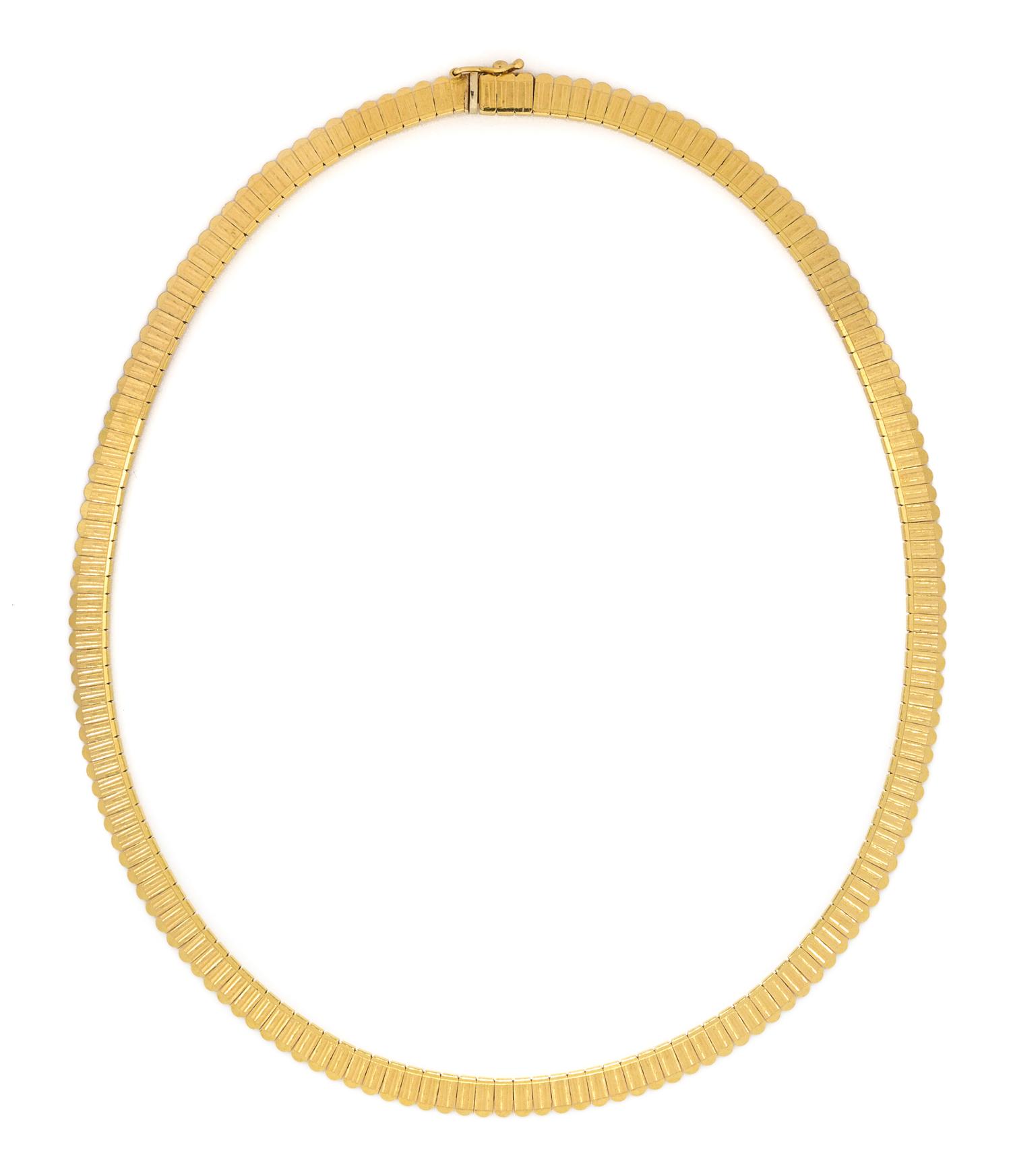 An 18 Karat Yellow Gold Collar Necklace, 18.60 dwts.