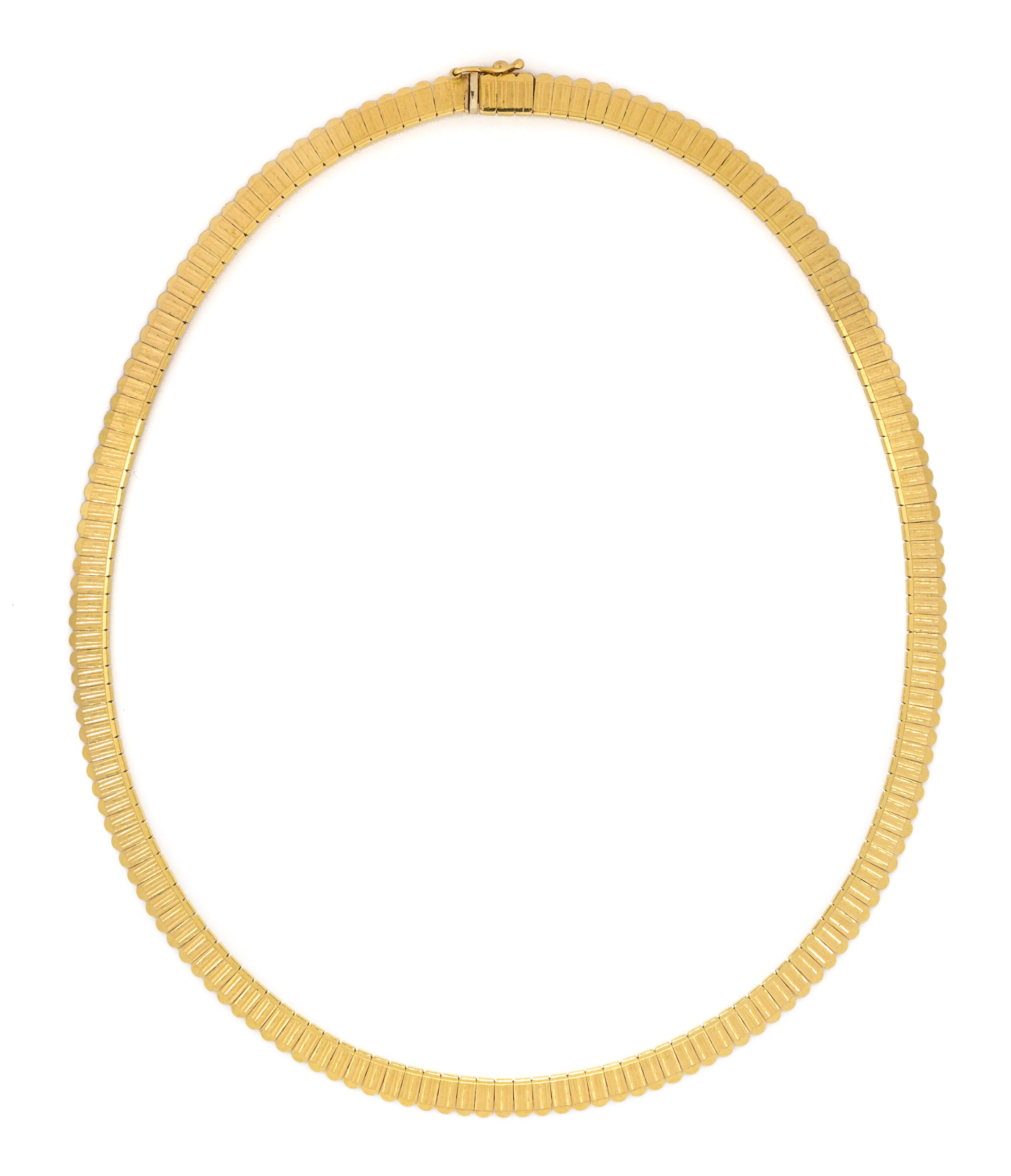 An 18 Karat Yellow Gold Collar Necklace, 18.60 dwts.