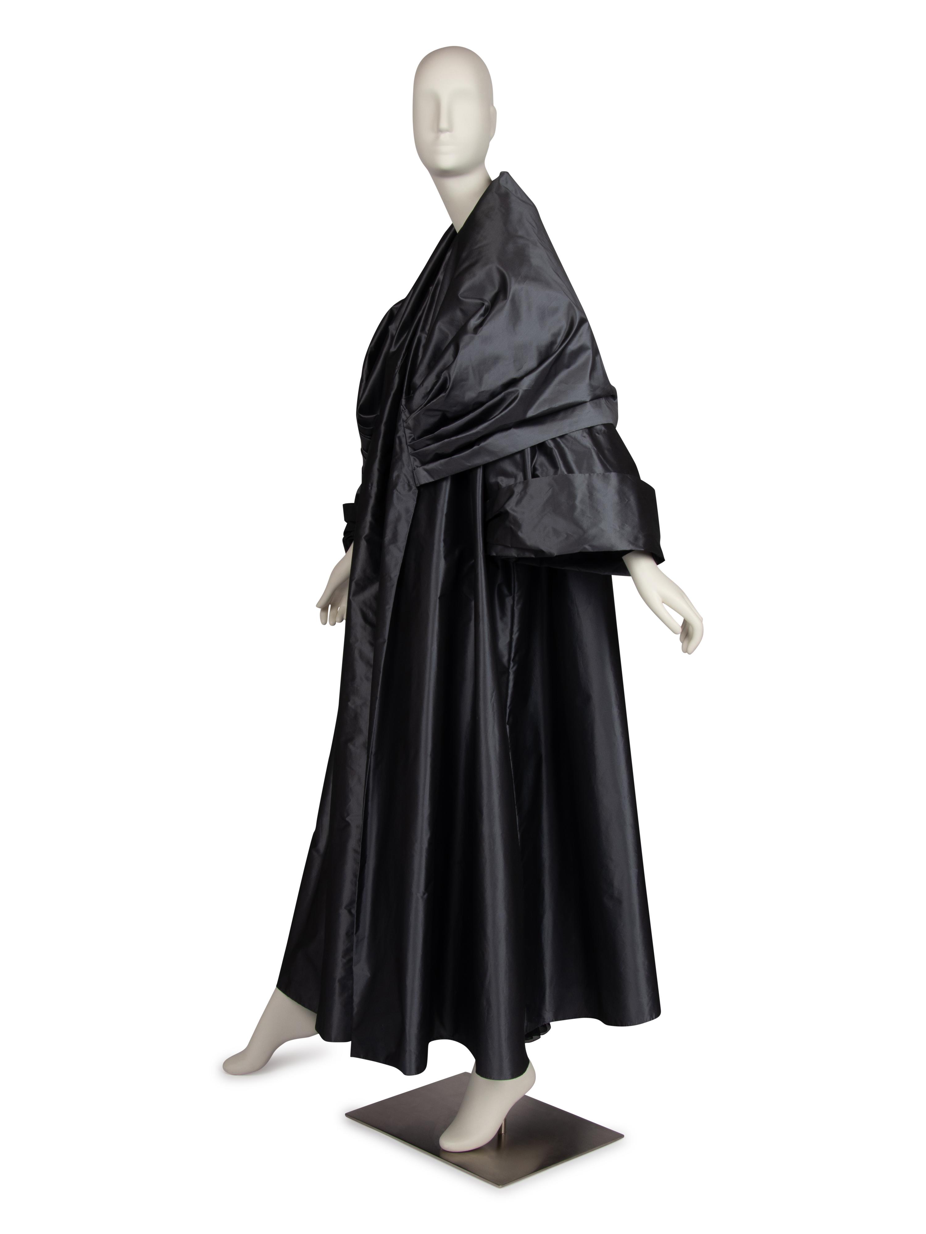 Christian Dior Haute Couture Silver Taffeta Coat, Autumn/Winter 1988-89