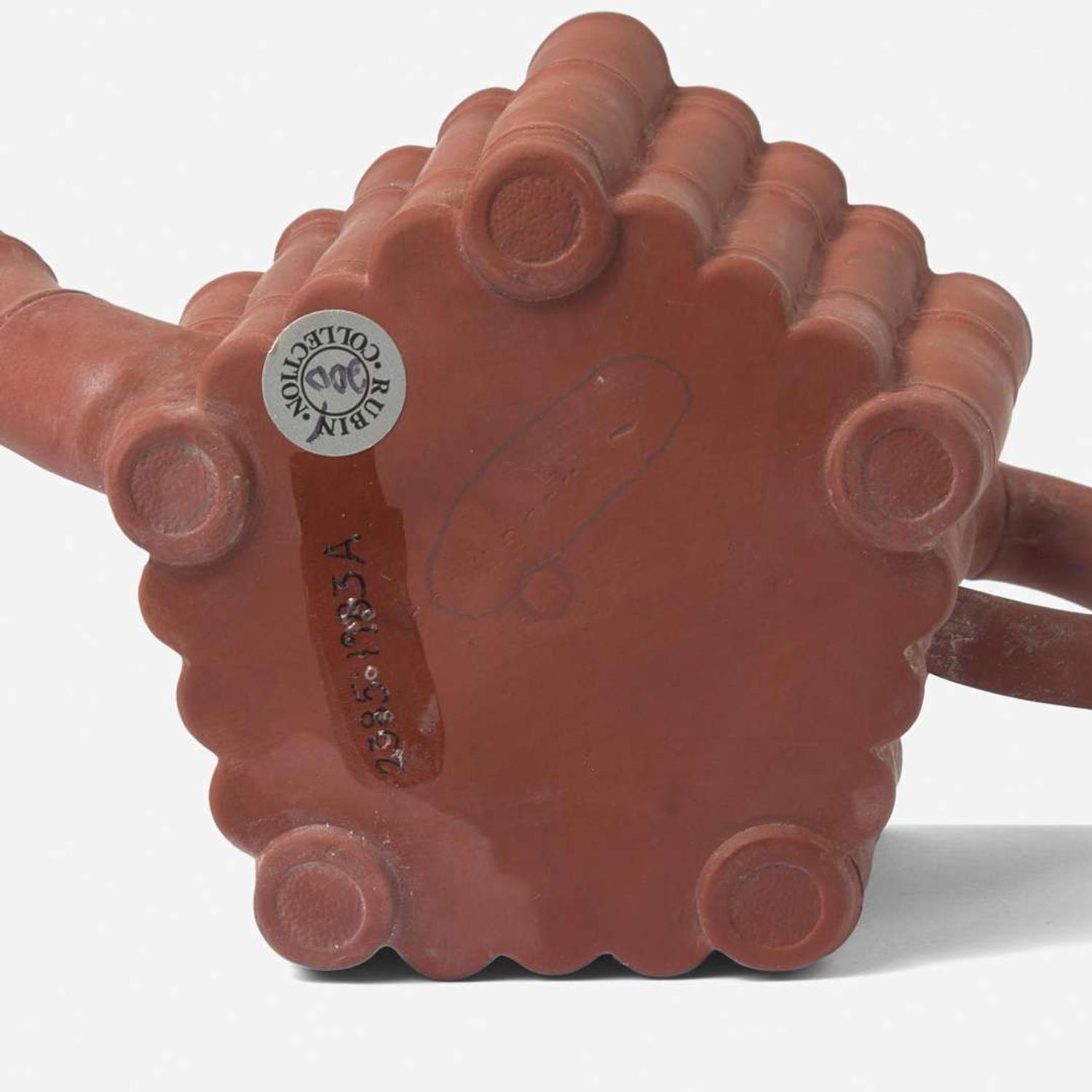 A Wedgwood Rosso Antico Teapot UK, 1780s