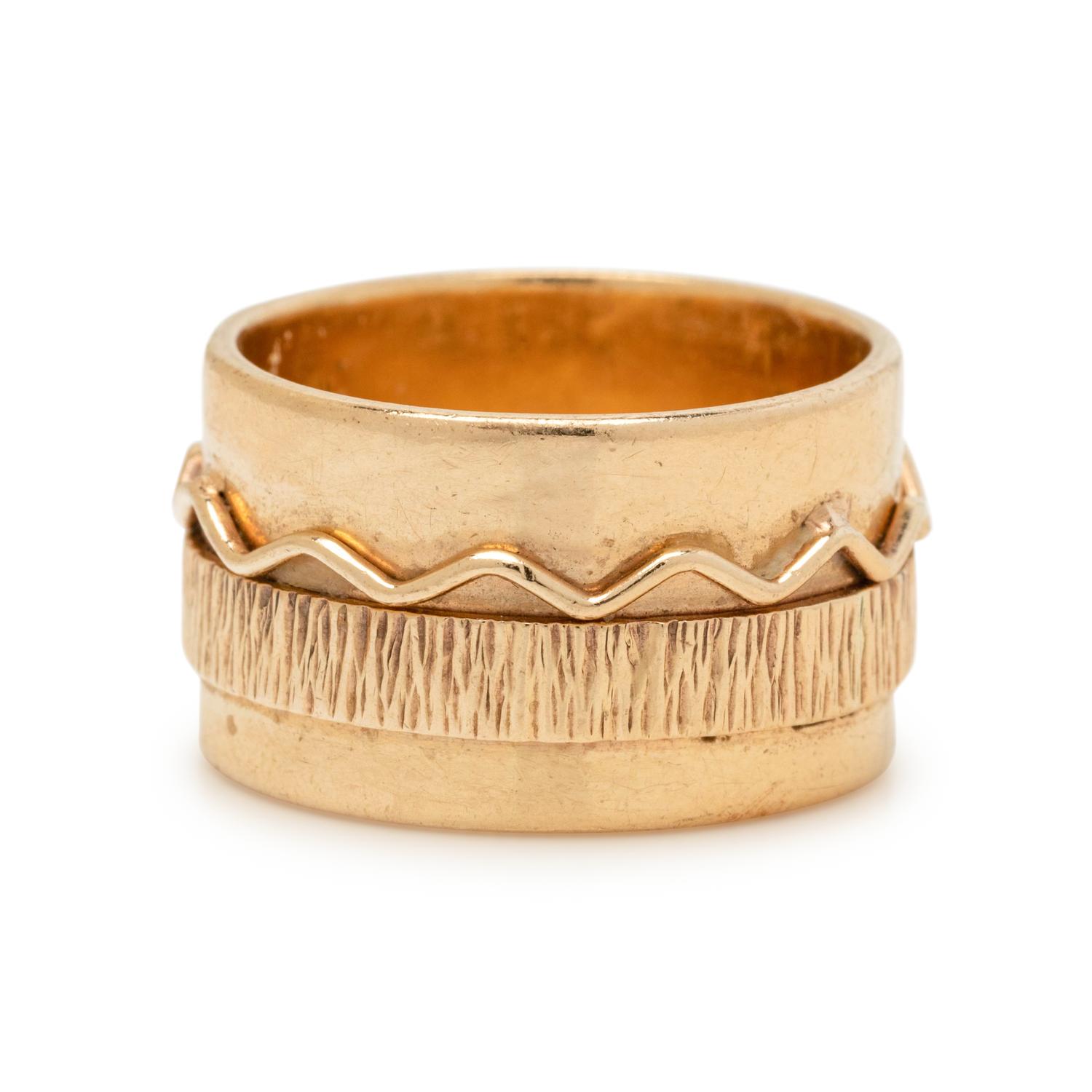 YELLOW GOLD RING