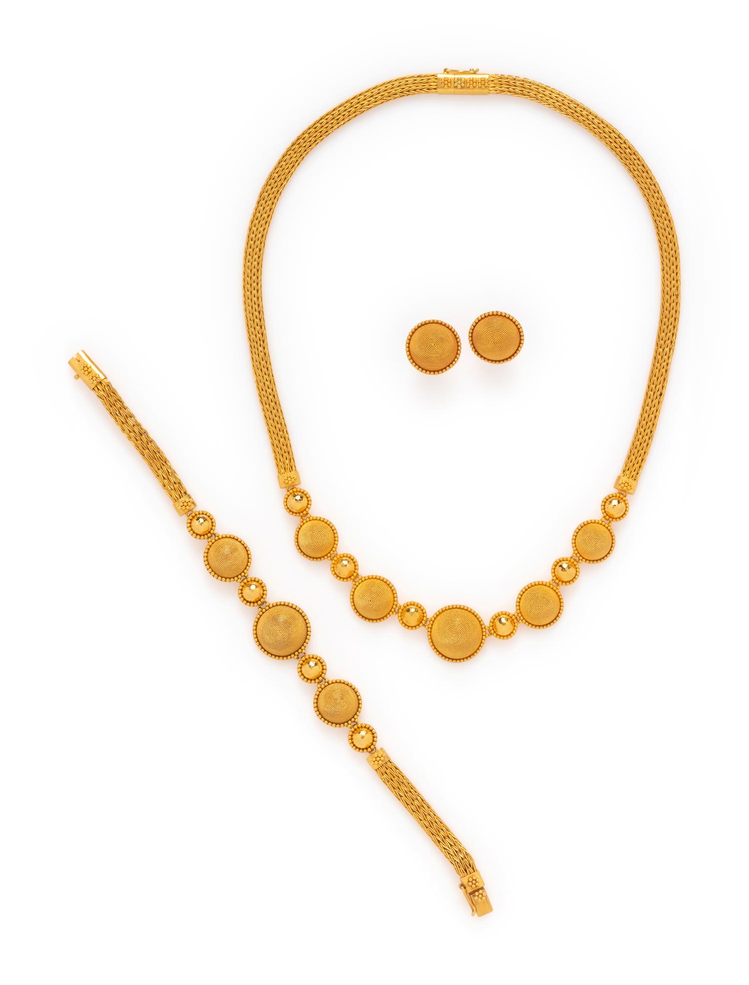 HIGH KARAT GOLD SET