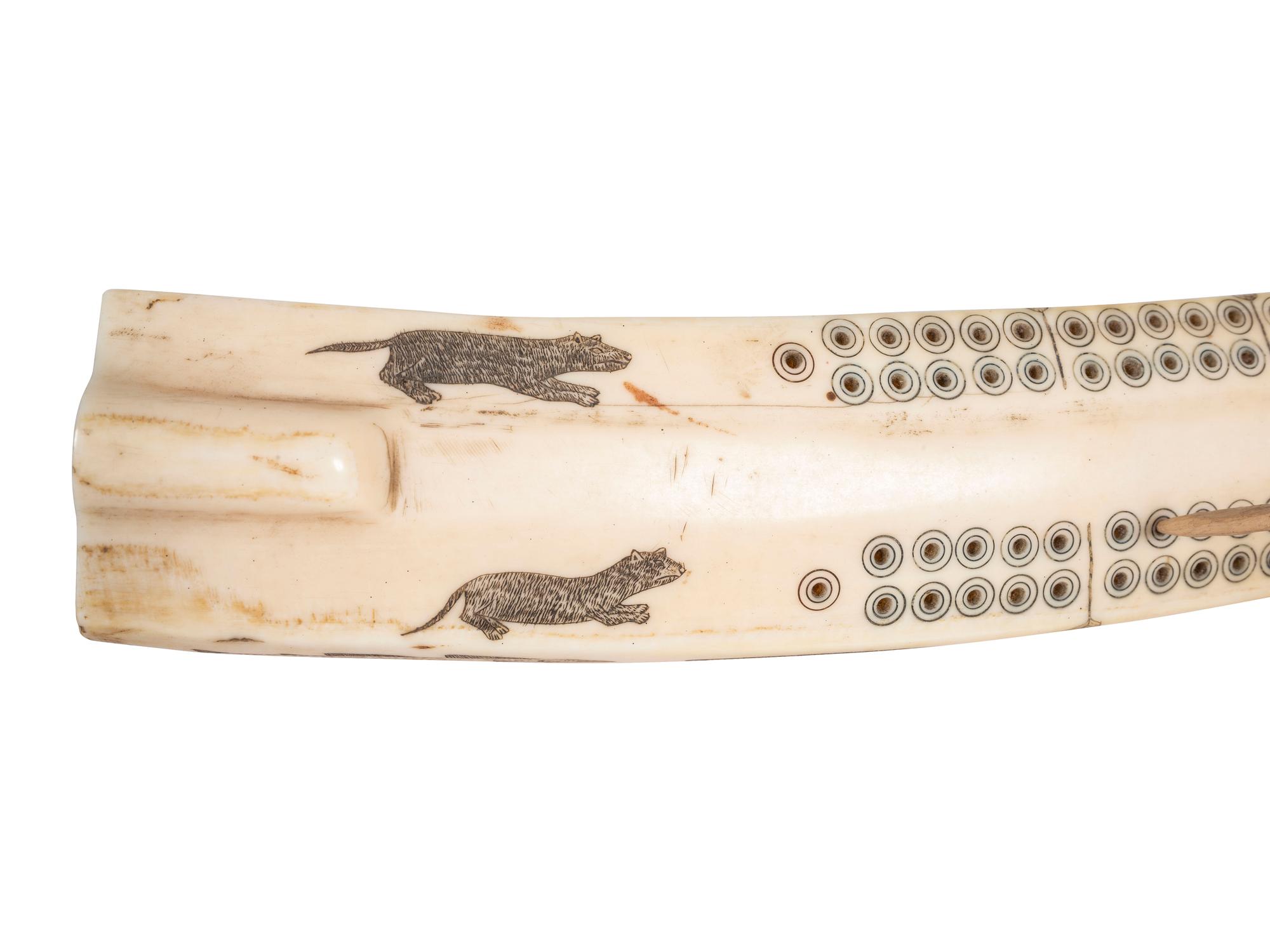Iñupiat Decorated Cribbage Board