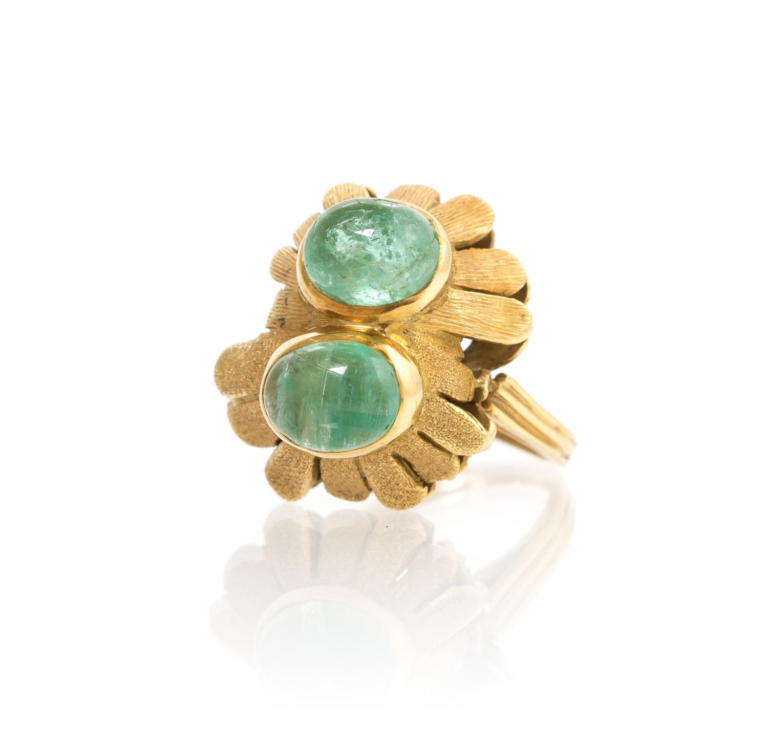 A Yellow Gold and Emerald Ring, 5.60 dwts.