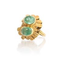 A Yellow Gold and Emerald Ring, 5.60 dwts.