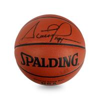 A Scottie Pippen Signed Autograph Official NBA Spalding Basketball (Beckett Authentication Services BAS Certified),