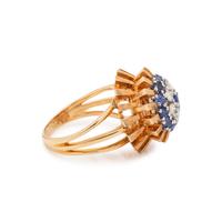 YELLOW GOLD, SAPPHIRE AND DIAMOND RING