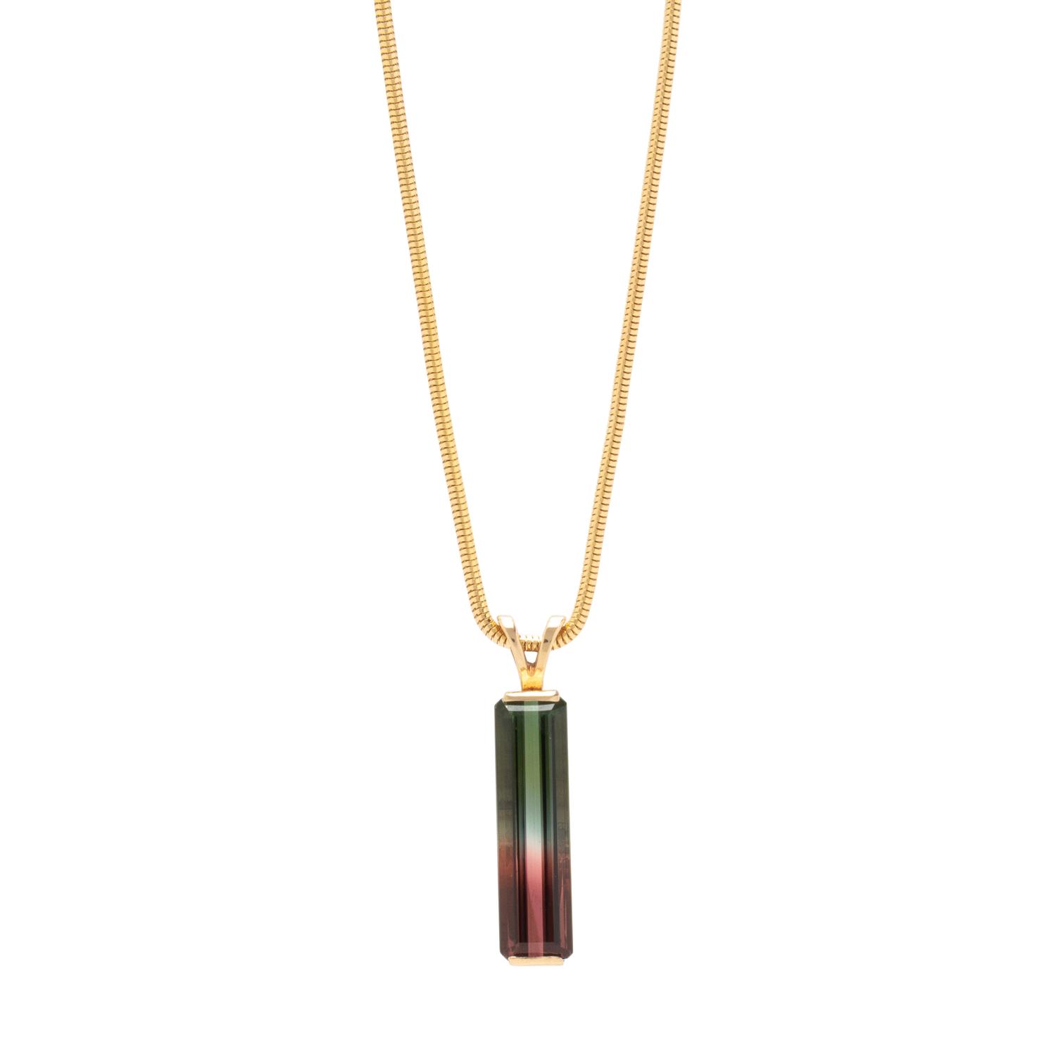 WATERMELON TOURMALINE AND YELLOW GOLD PENDANT/NECKLACE