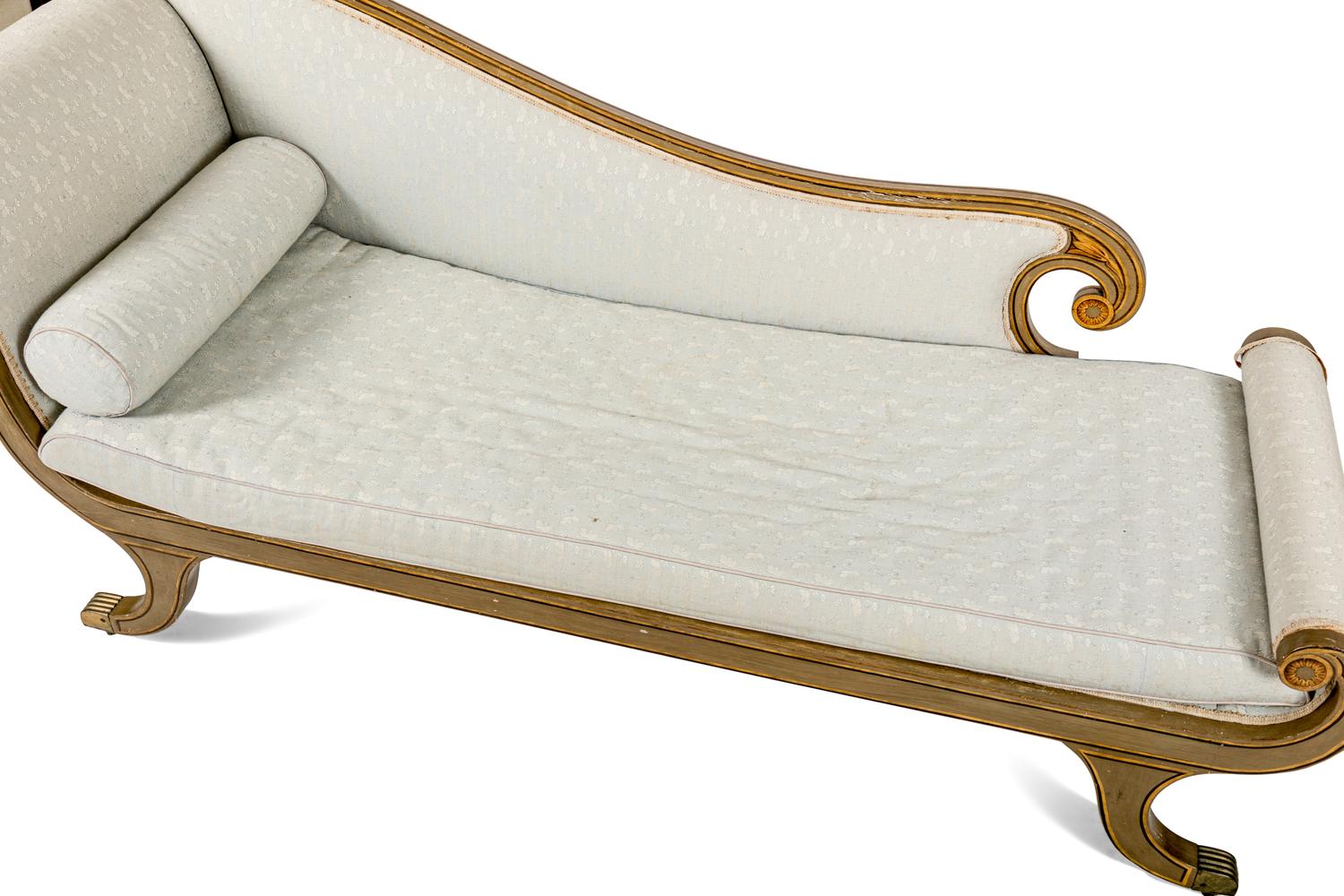 A Regency Painted Chaise Longue