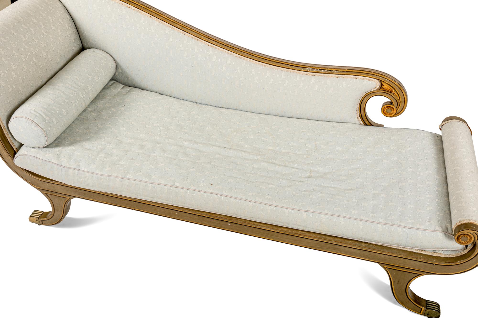 A Regency Painted Chaise Longue