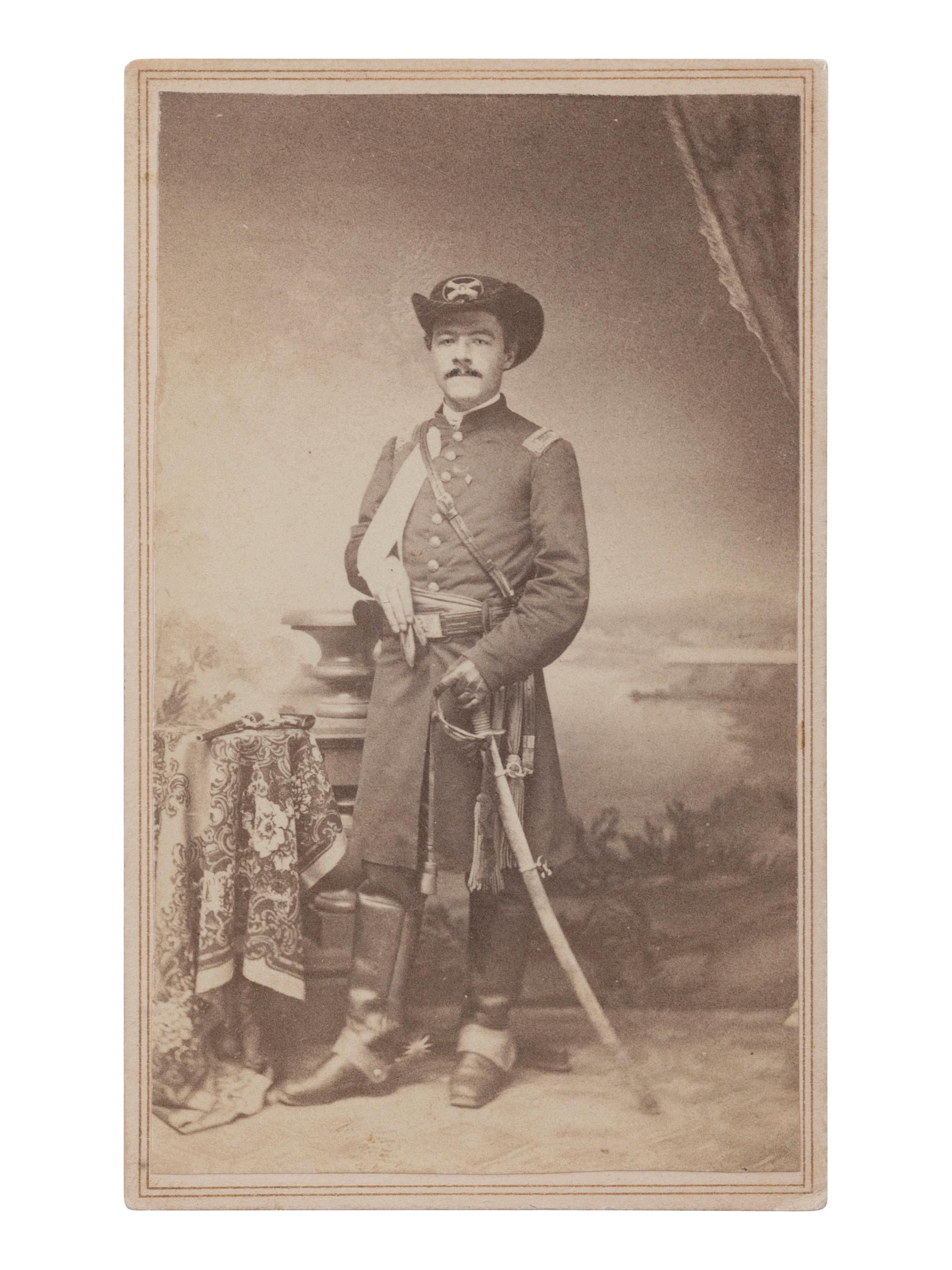 [CIVIL WAR]. CDV of Captain John Henry Howell as First Lieutenant, New York 1st Light Artillery. Utica: J.B. Smith, ca 1862.