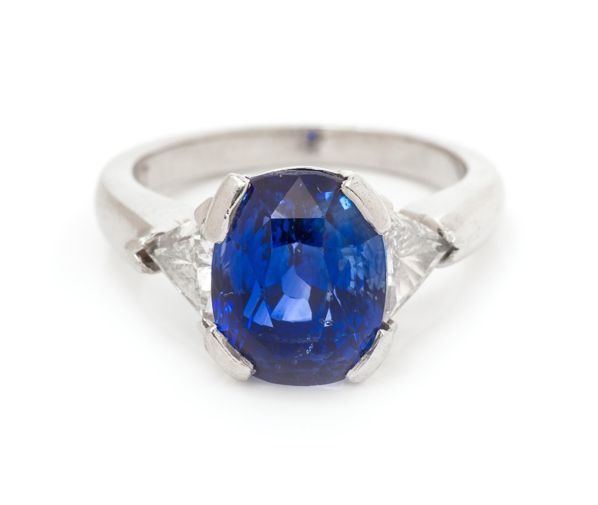 A Platinum, Sapphire and Diamond Ring, 6.10 dwts.