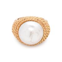 YELLOW GOLD AND CULTURED MABE PEARL RING