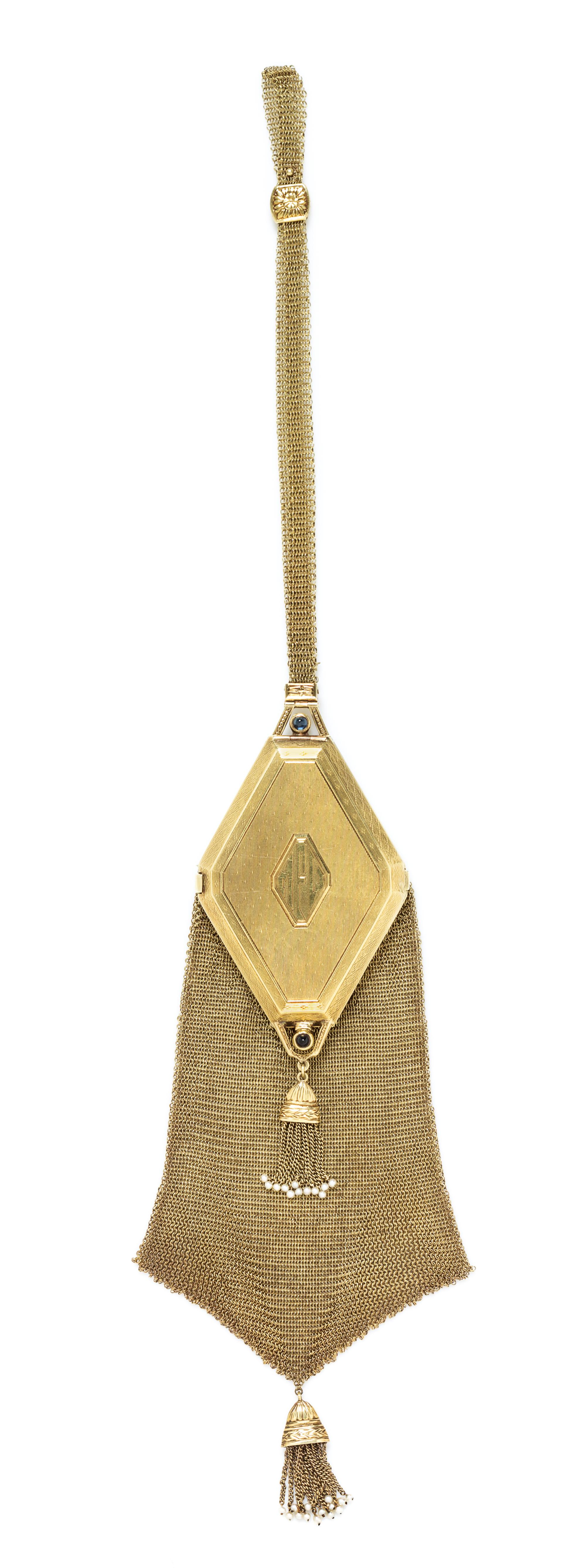 An Edwardian 14 Karat Yellow Gold, Seed Pearl and Sapphire Mesh Purse Necessaire, 81.90 dwts.