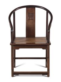 A Chinese Hardwood Continuous Horseshoe-Back Armchair, Quanyi, 20th Century 二十世紀 硬木圈椅