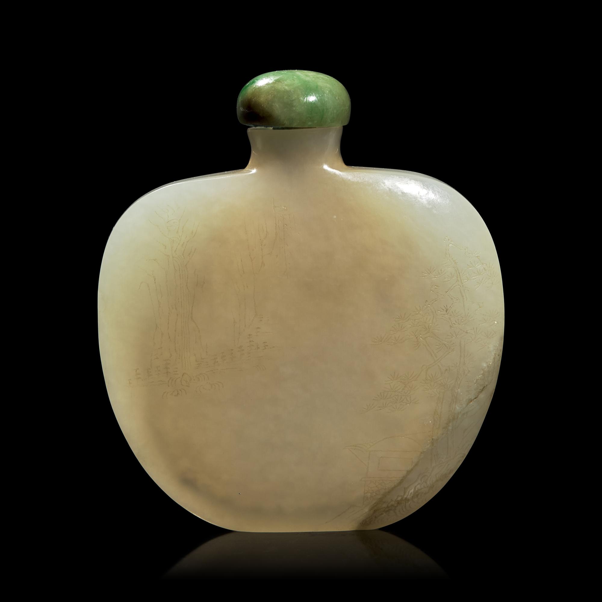 A Chinese Greyish-White Jade Snuff Bottle, 18th/19th Century
