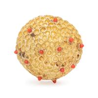 TIFFANY & CO., YELLOW GOLD AND CORAL BROOCH