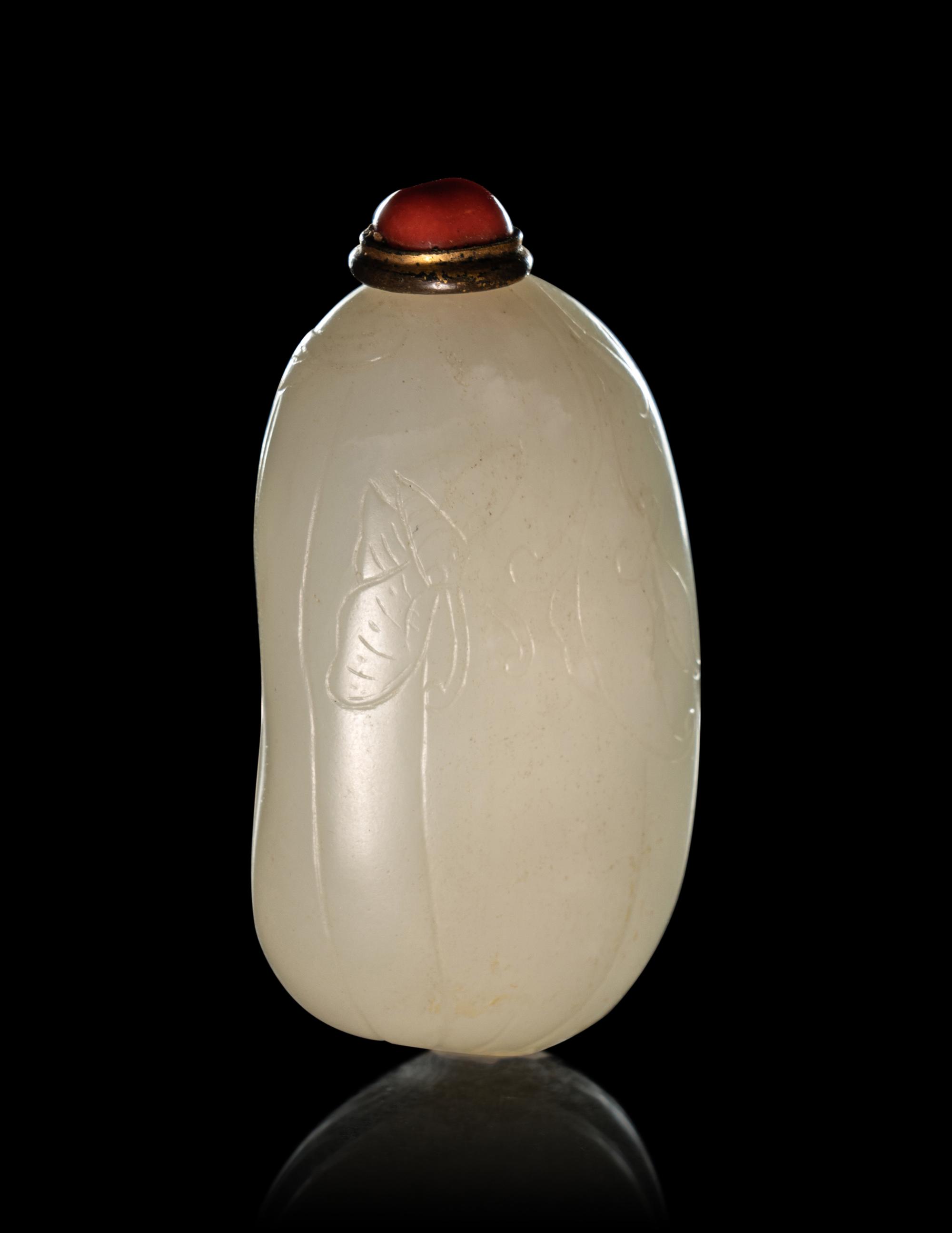 A White Jade Pebble-Form 'Melon' Snuff Bottle