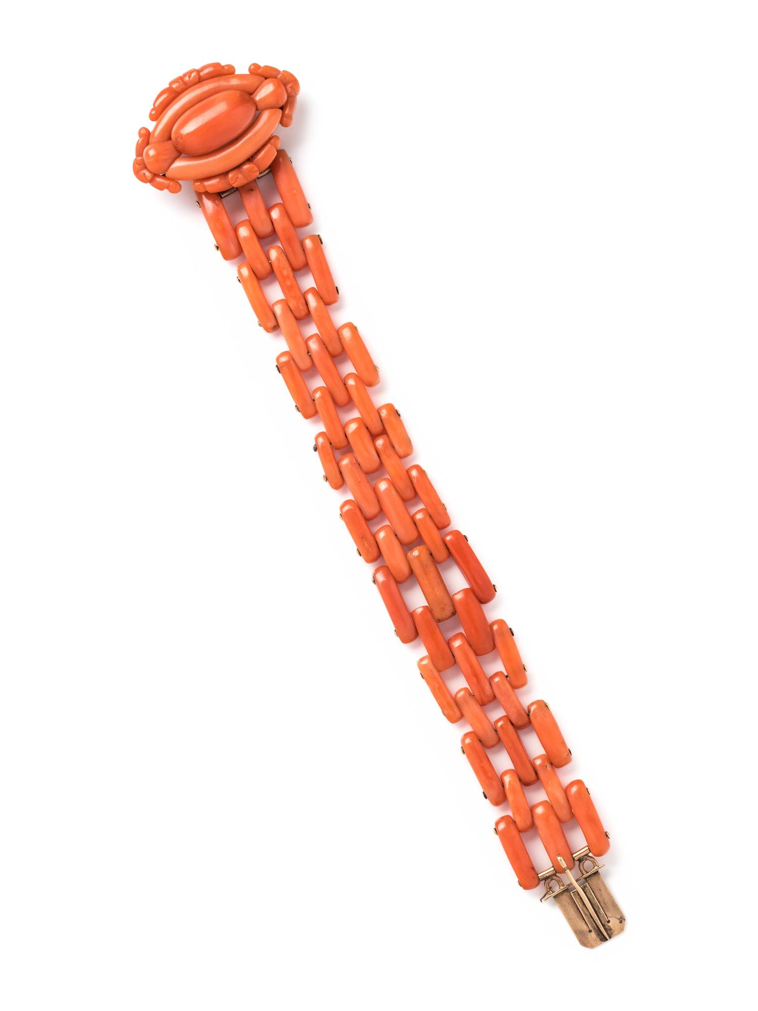 ANTIQUE, CORAL BRACELET