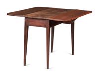 A Federal Red-Stained Maple and Cherrywood Drop Leaf Table
