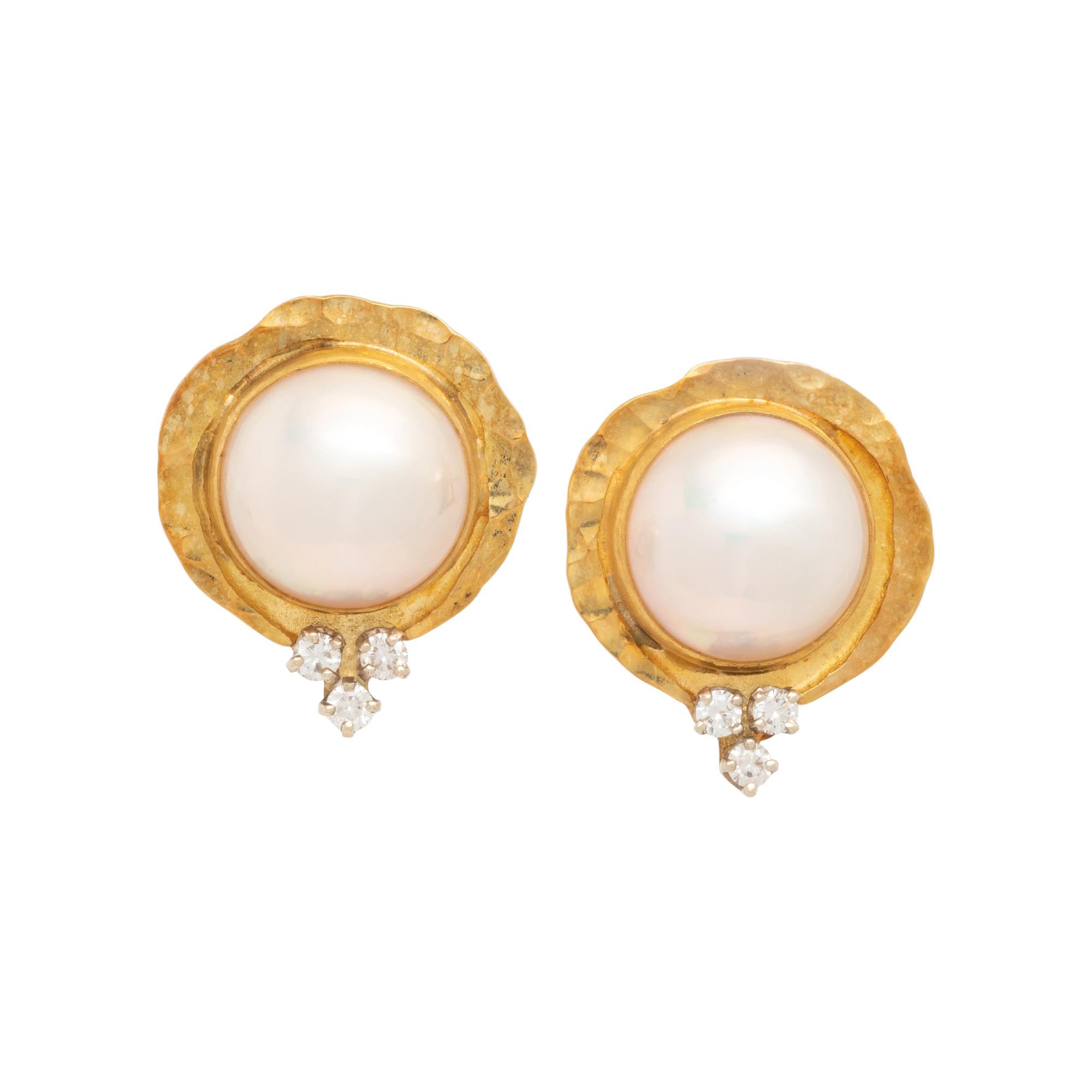 ROSS COPPELMAN, CULTURED MABE PEARL AND DIAMOND EARCLIPS