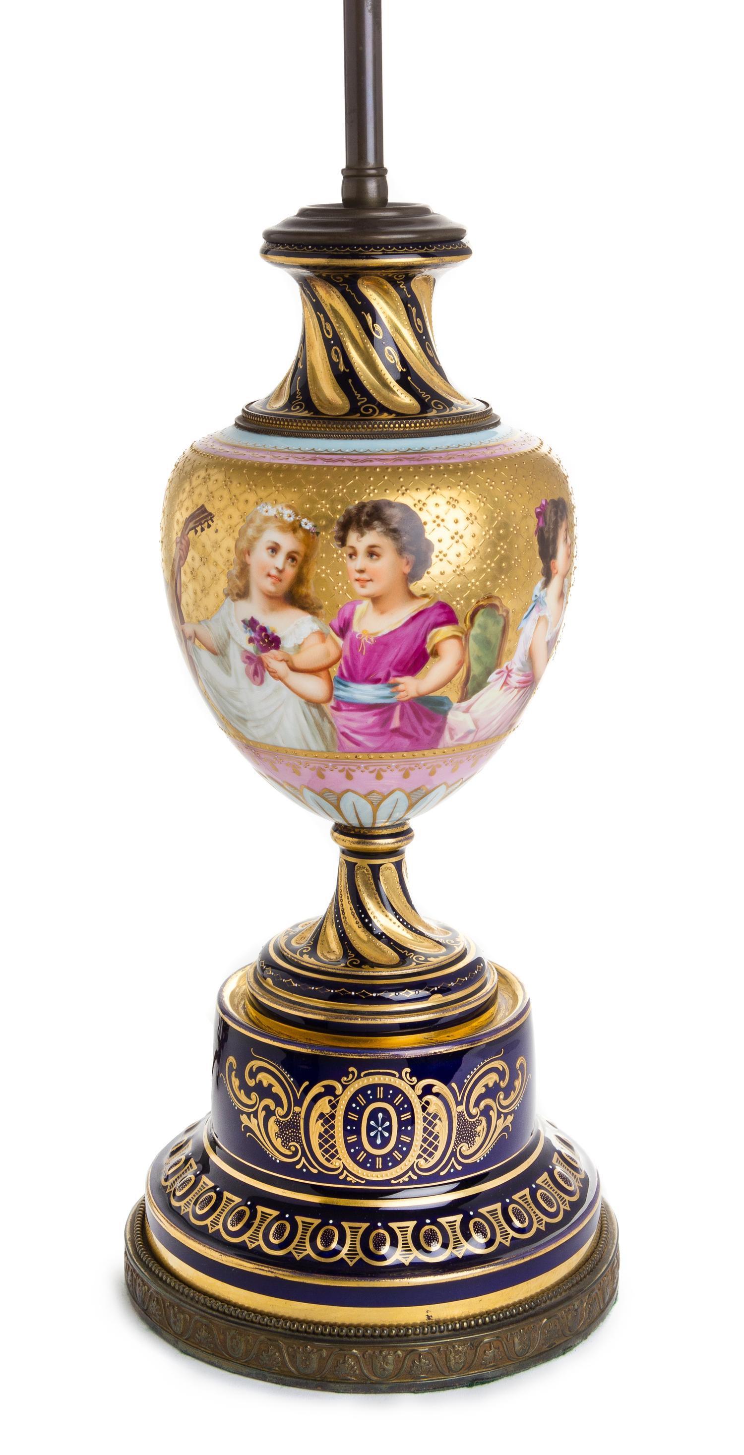 A Vienna Porcelain Urn Height 13 3/4 inches. — 19TH/20TH CENTURY