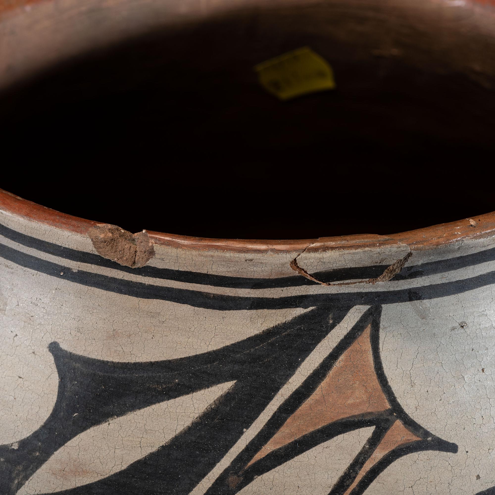 San Ildefonso Polychrome Pottery Jar