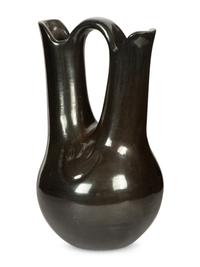 Blackware Wedding Vase, with Bear Paw