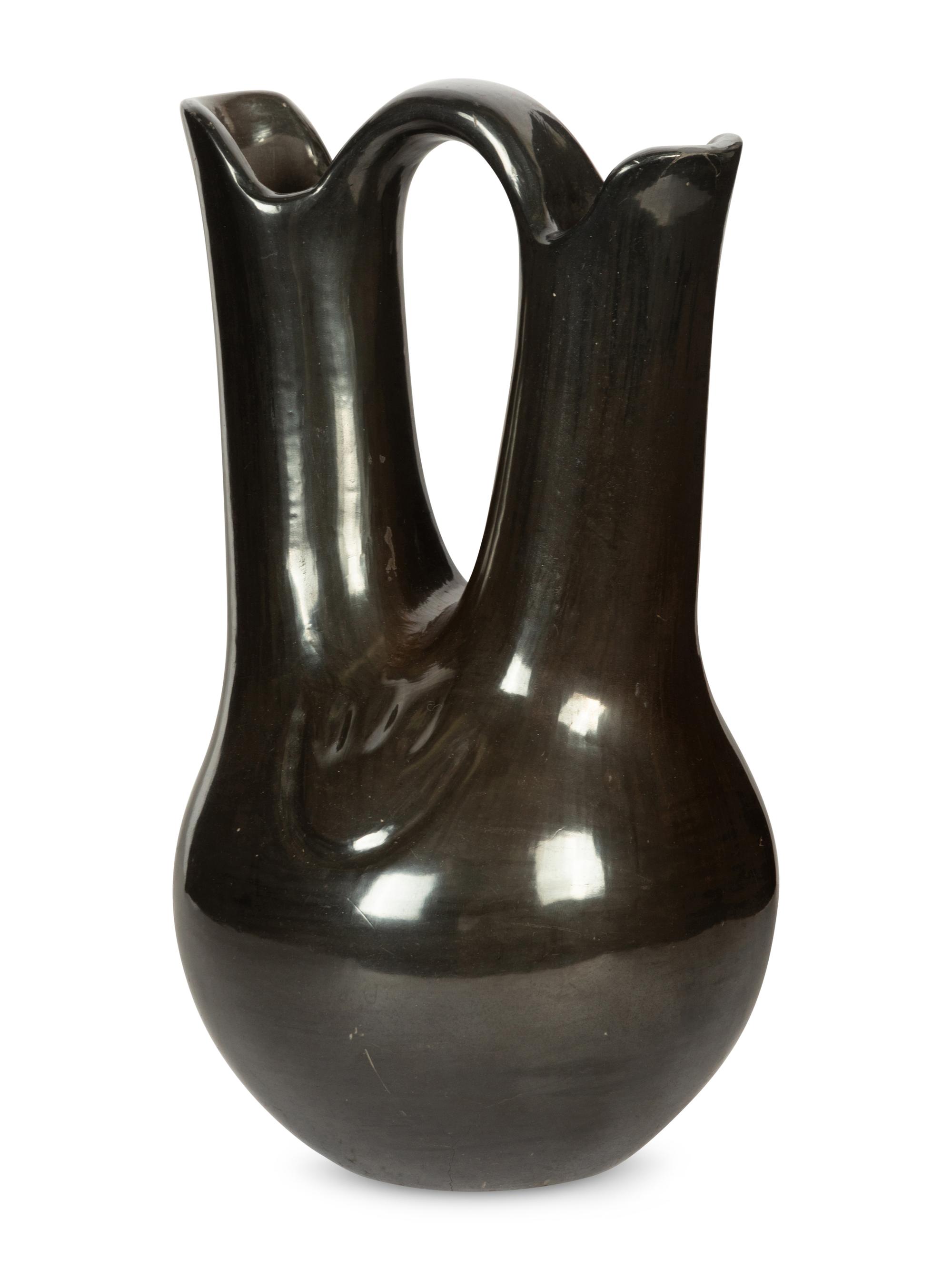 Blackware Wedding Vase, with Bear Paw