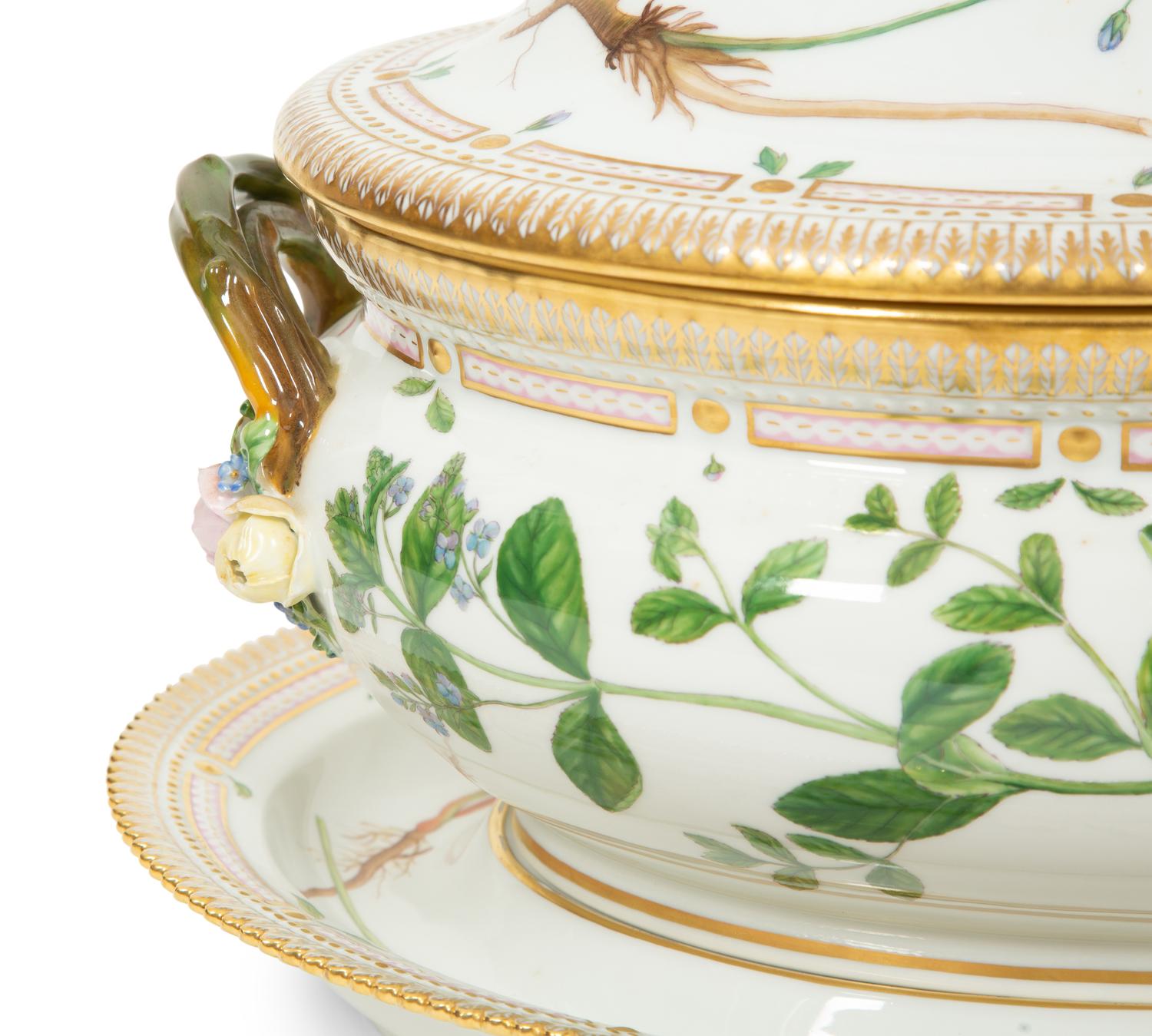 A Royal Copenhagen Flora Danica Large Porcelain Tureen and Underplate