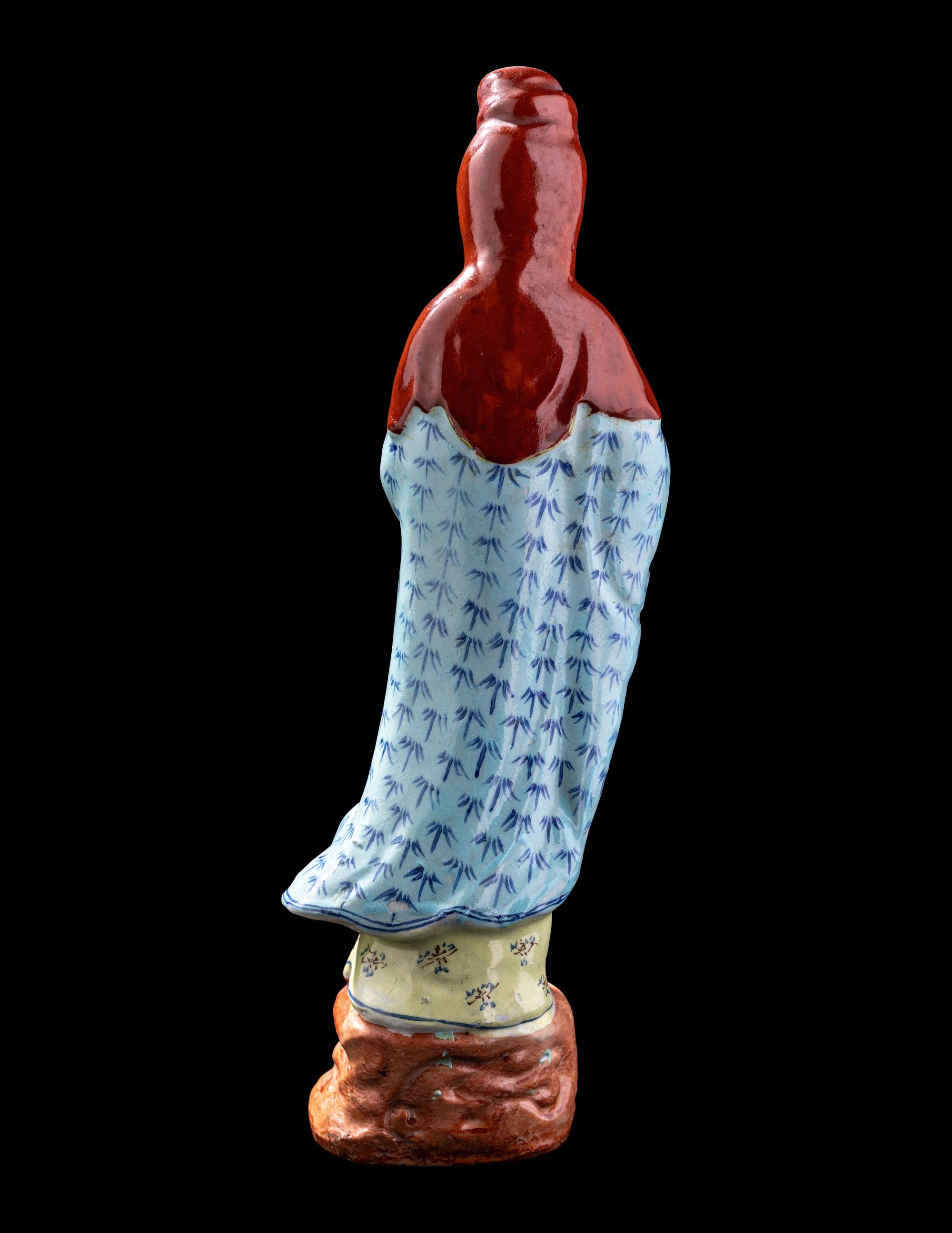 A Chinese Famille Rose Porcelain Figure of Guanyin