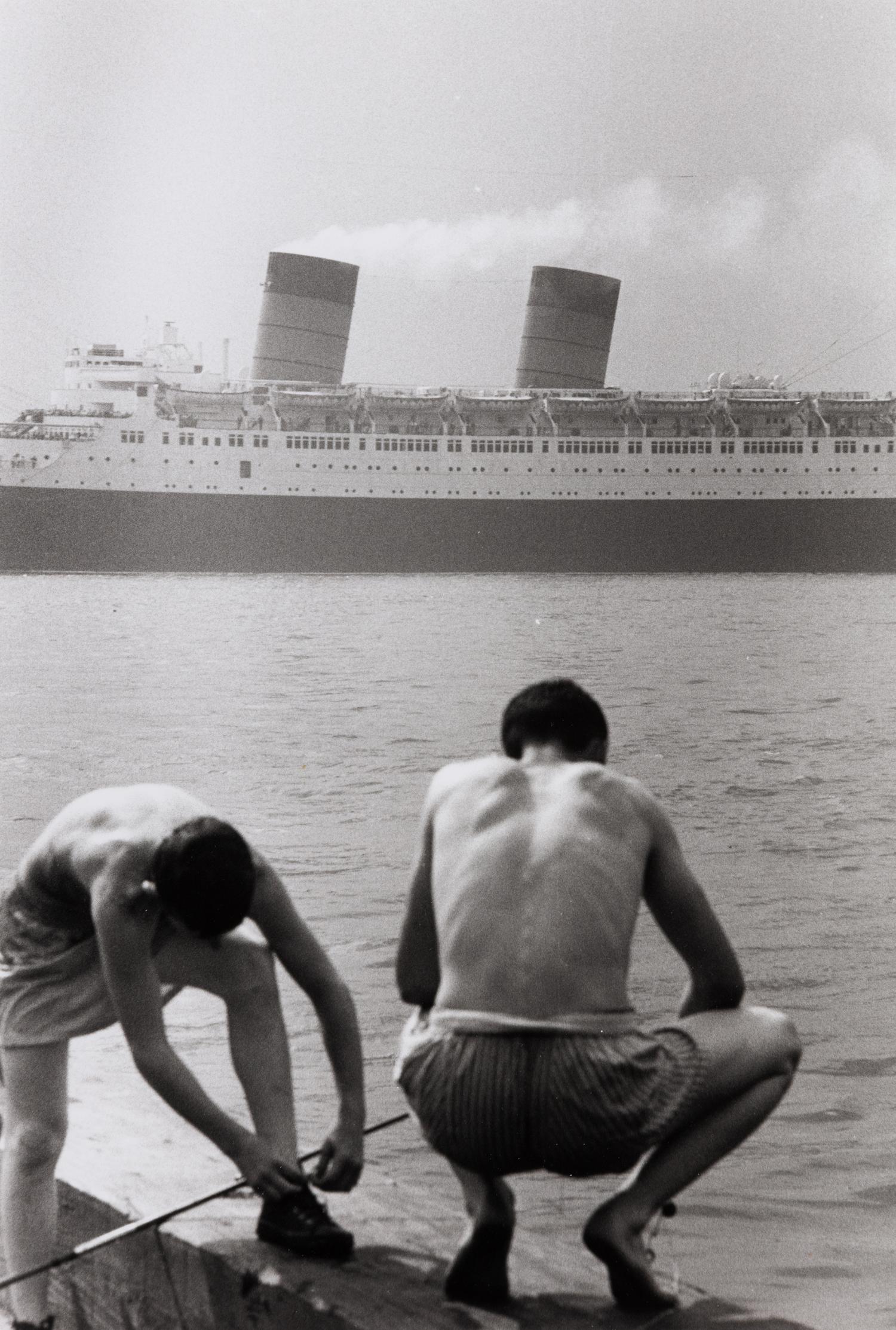 Ruth Orkin (1921-1985) Boys with Ship, NYC, 1948