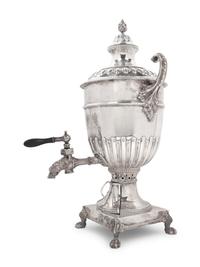 An English Electroplate Tea Urn — SPURRIER & CO., LONDON AND BIRMINGHAM, EARLY 20TH CENTURY