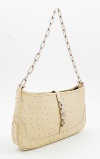 A Gucci Beige Ostrich Handbag, 10" x 5.5" x 1.5"; Strap drop: 10.