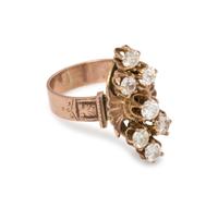 DIAMOND RING