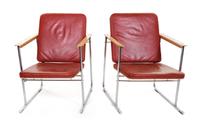 Pair of Skalla Lounge Chairs Avarte, Finland