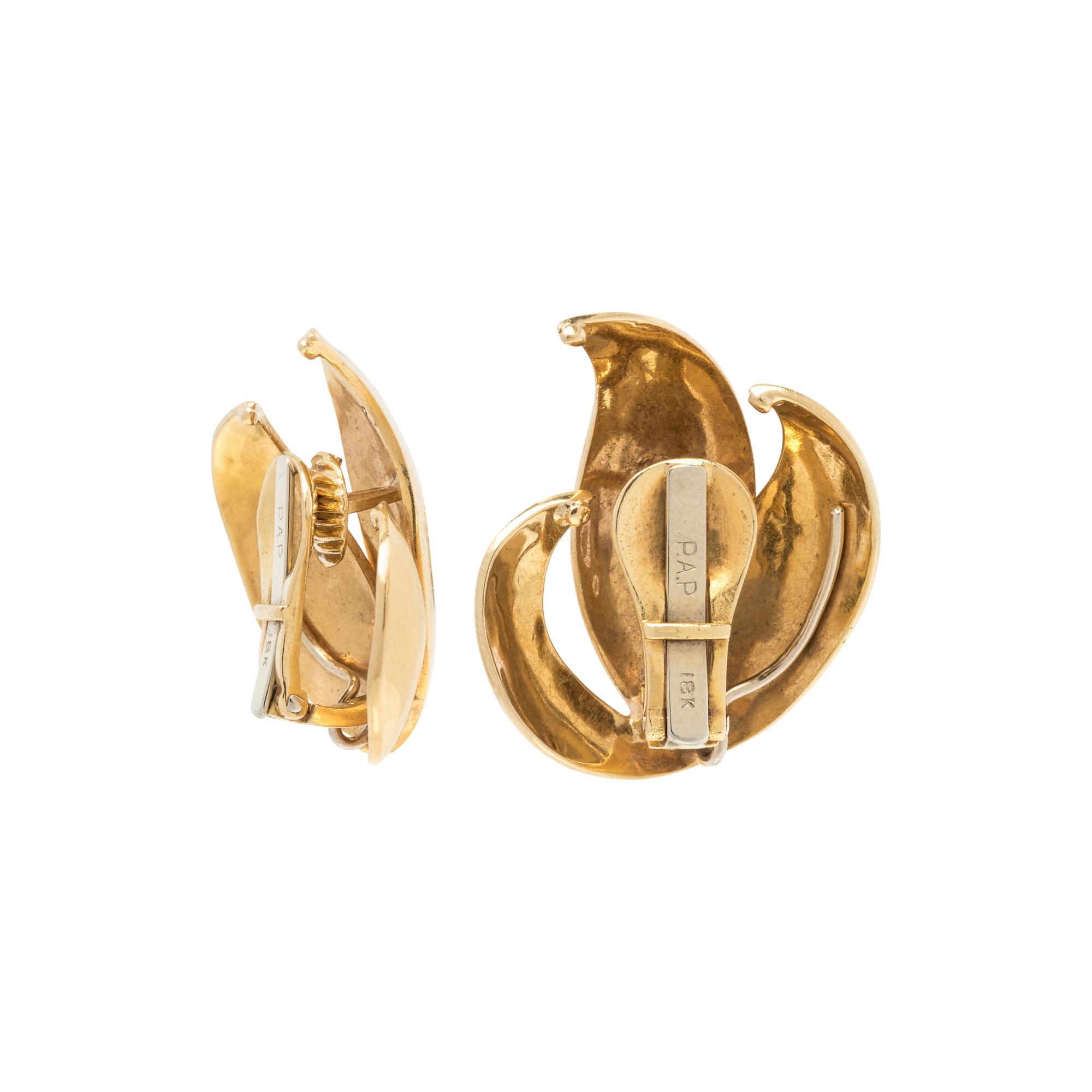YELLOW GOLD EARCLIPS