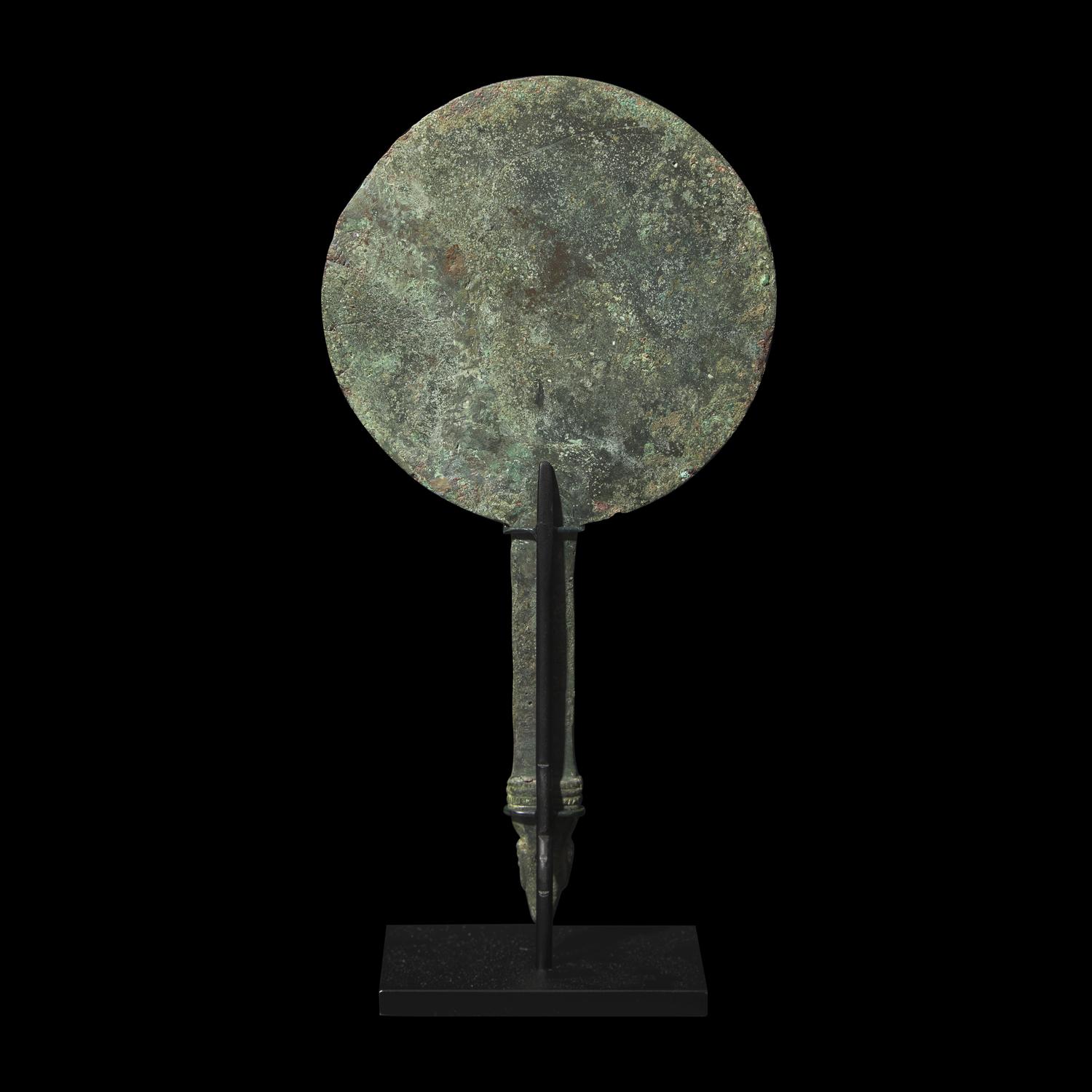 A Byzantine Bronze Mirror with an Eagle