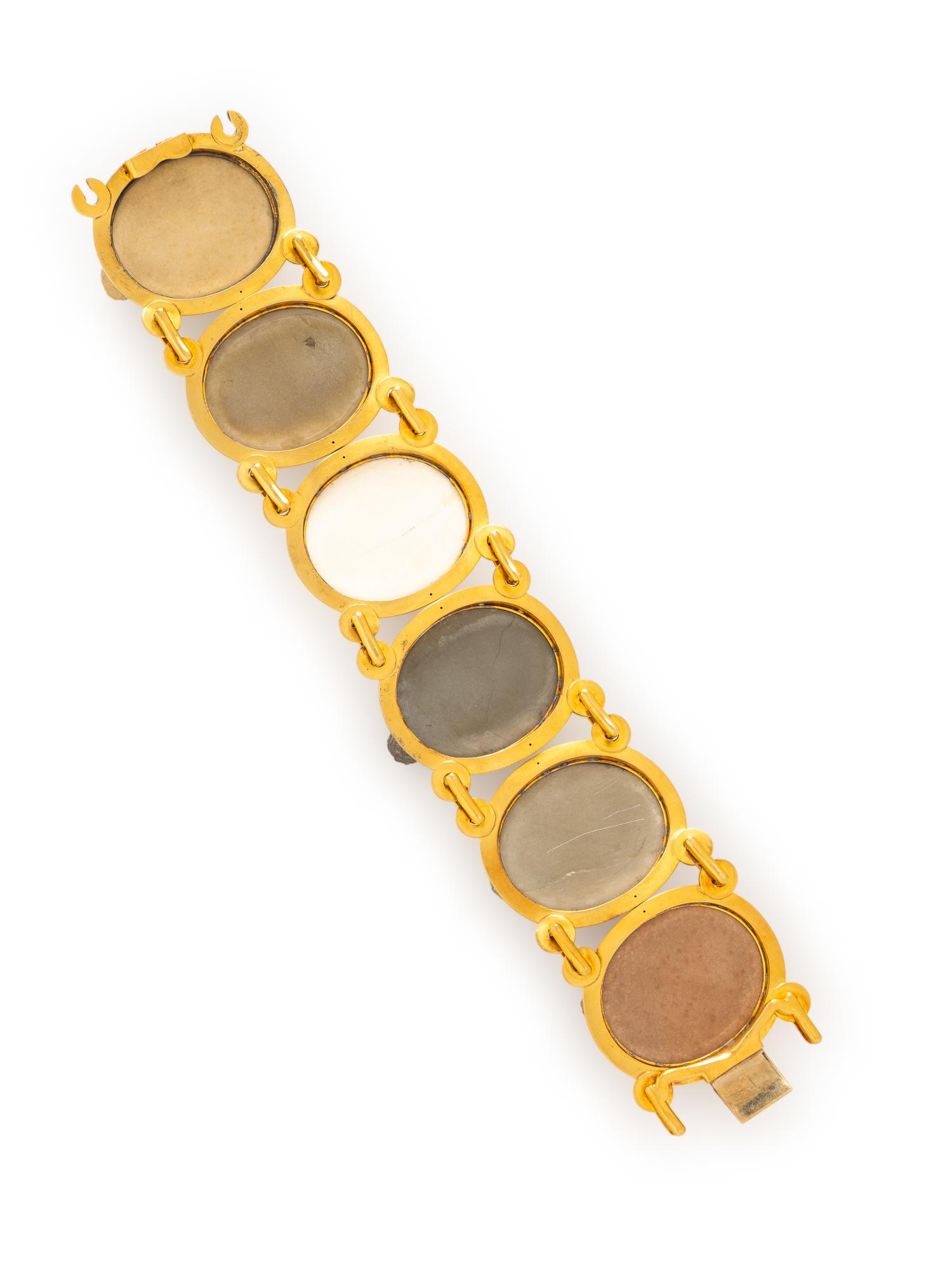 LAVA CAMEO AND YELLOW GOLD BRACELET