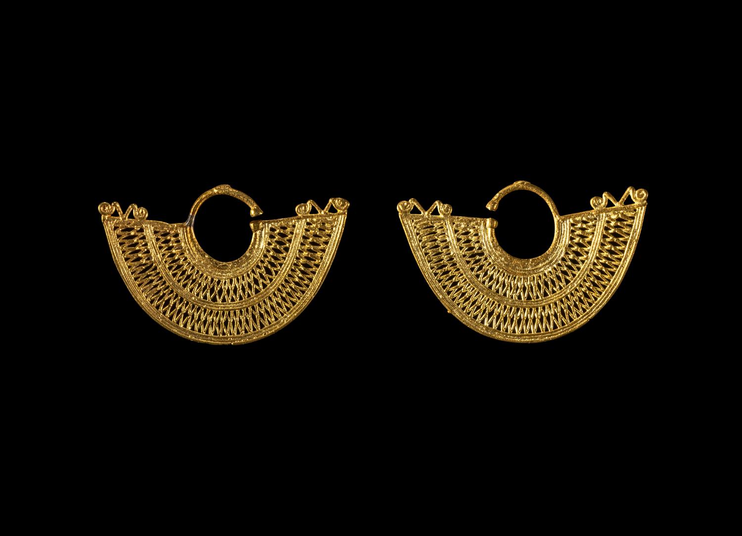A Pair of Sinu Gold Earrings