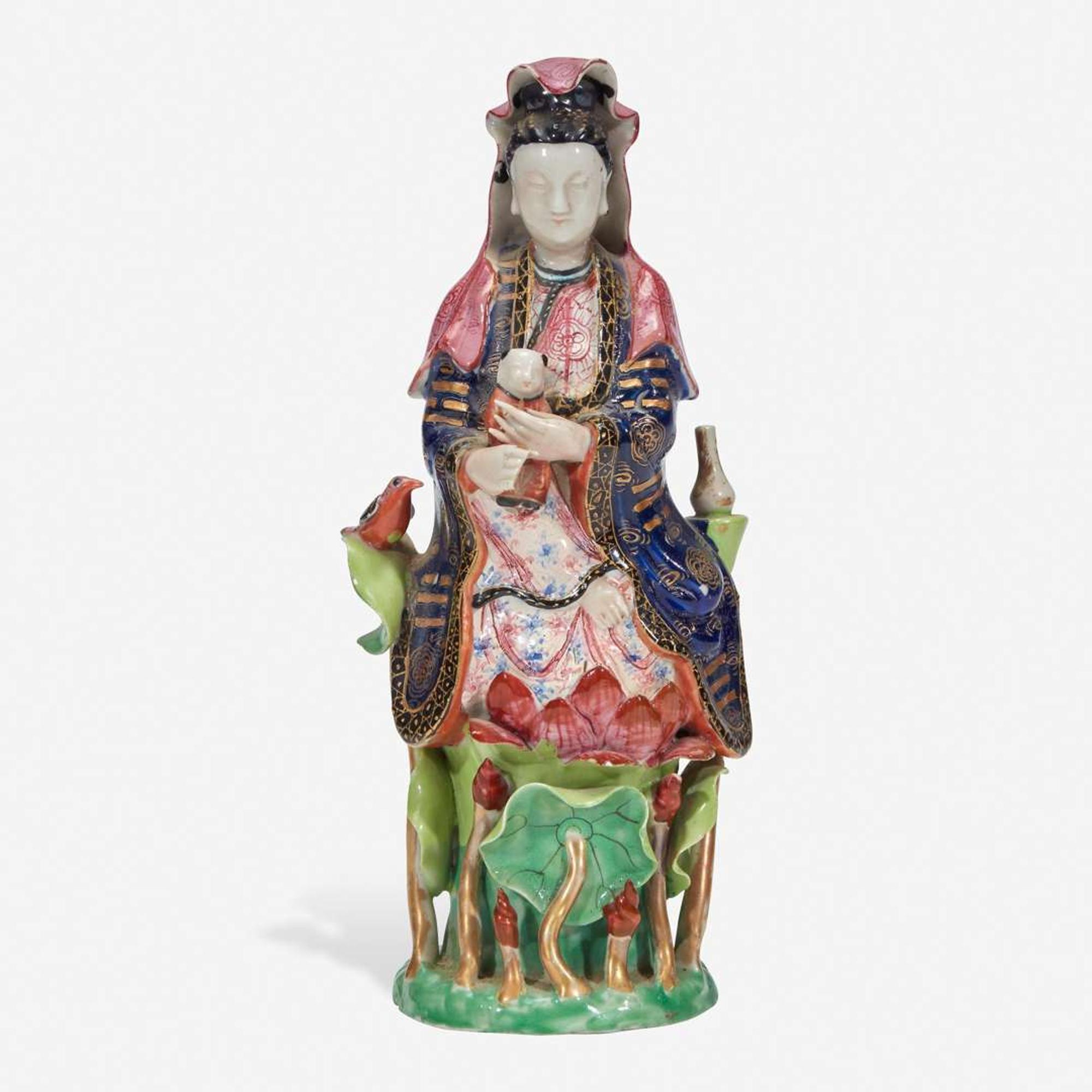 A Chinese export porcelain famille rose-decorated figure of Guanyin and child 粉彩出口瓷观音送子 Qing Dynasty ?